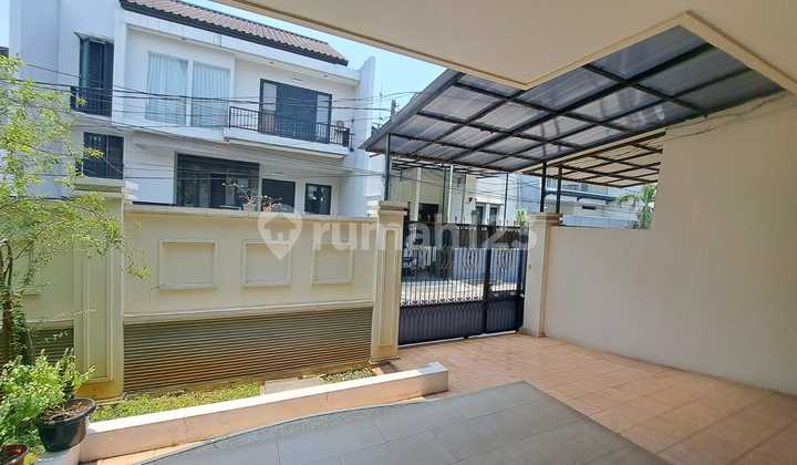 Rumah Bagus SHM Green Ville, Jakarta Barat