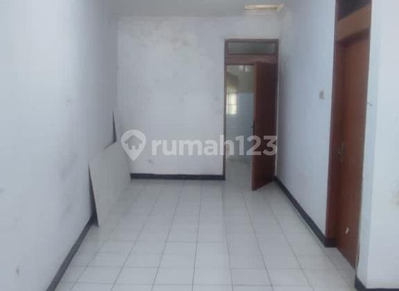 Rumah Tua ShM Tomang Jakarta Barat 2