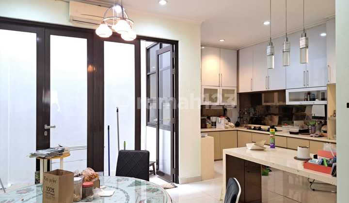 Rumah second masih bagus wilayah tomang