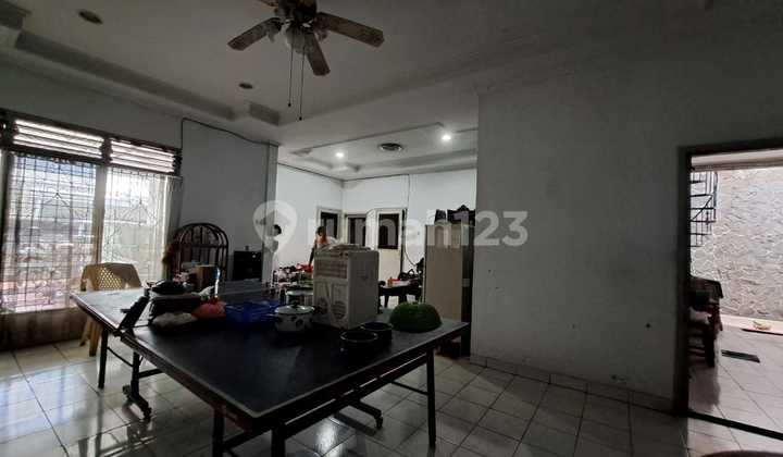 Rumah Second Hitung Tanah Jatipulo Jakarta Barat