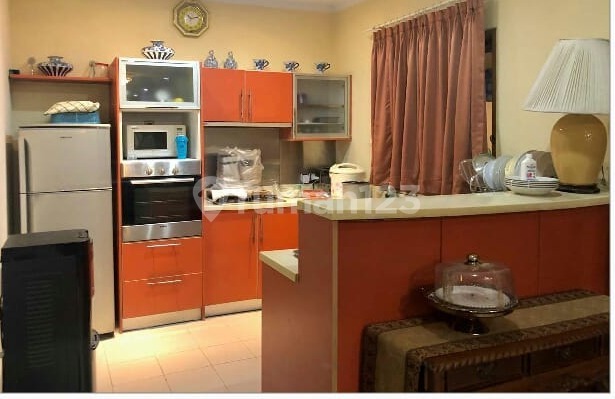 Rumah Second Lokasi BINTARO , Tangerang Selatan Rumah Second Lokasi BINTARO , Tangerang Selatan