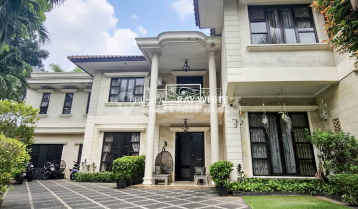 Design Modern Classic, Rumah Terawat & Siap Huni, Strategis