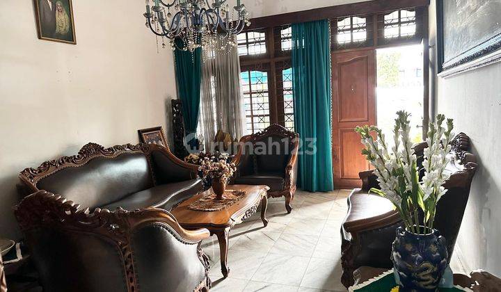 Dijual Cepat Butuh Dana Cepat Rumah Pondok Pinang , SHM , Ruang Tengah Luas Sekali, Seluruh Kayu Nya Adalah Kayu Jati Tua Dari Jepara Asli Sangat Kokoh 2