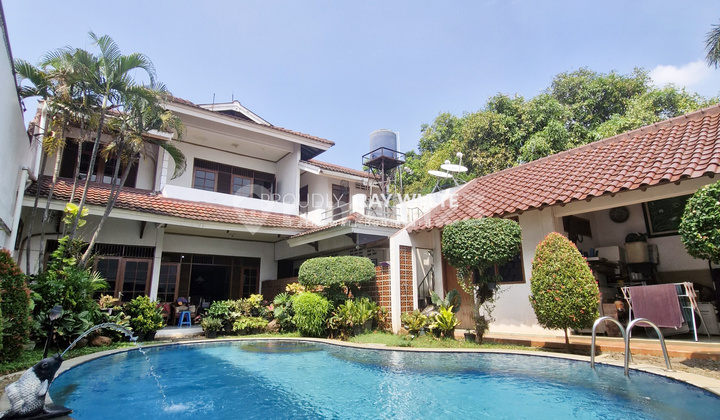 Rumah 2 lantai di Ciputat di wilayah yang tenang, berada di lingkungan strategis