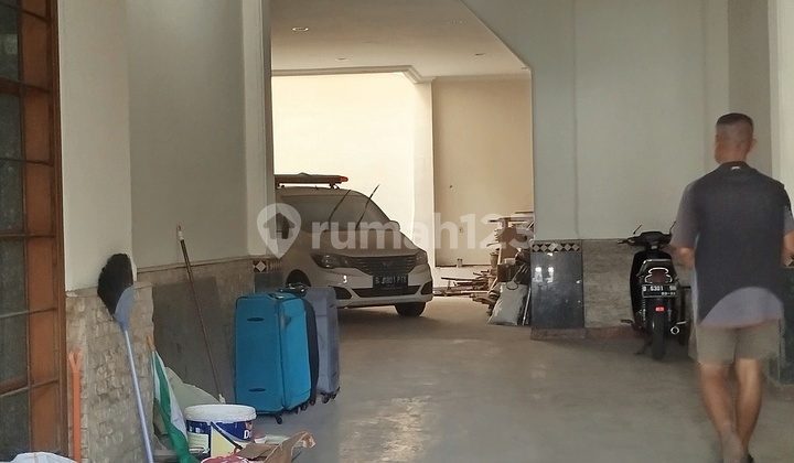 Dijual Murah Rumah di Bawah NJOP 2 LT 300M2 Bagus Strategis di Sunter Agung 2