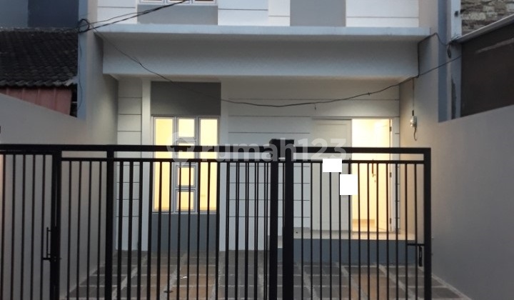 Dijual Rumah Minimalis Siap Huni .5 Lt di Janur Kuning Kelapa Gading