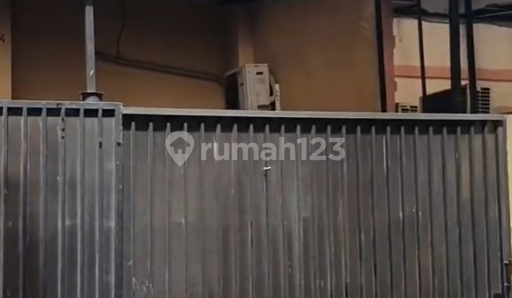 Dijual Rumah Standard di Sunter Metro Dijual Rumah Standard di Sunter Metro