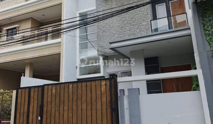 Dijual Rumah Bagus  Di Taman Nyiur  1