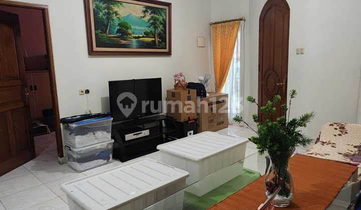 Dijual Cepat Rumah 2 Lt Siap Huni Bagus di Cengkir Timur Kelapa Gading 2