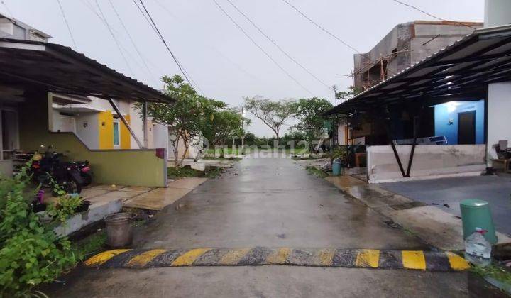 Rumah Dalam Komplek SHM di Kembangan, Jakarta Barat 1