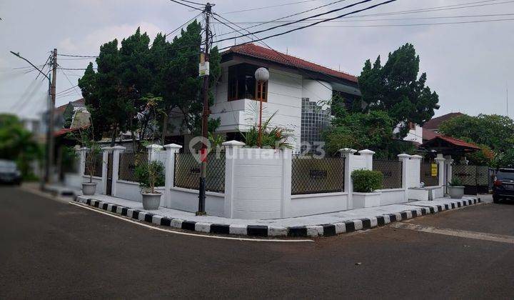 Sewa Rumah Nyaman di Lebak Bulus – Full Furnish, Lokasi Strategis untuk Tinggal dan Kantor