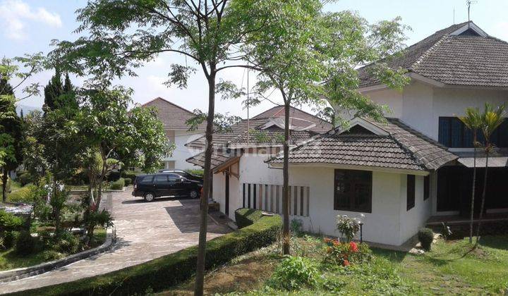 Villa Siap Huni 2 Lantai Bagus SHM di Cipanas, Bogor 1