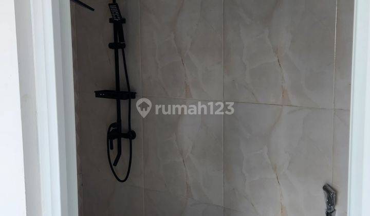 Rumah Jual 2 Lantai Bagus Siap Huni SHM Lokasi Strategis di Sunter, Jakarta Utara 2