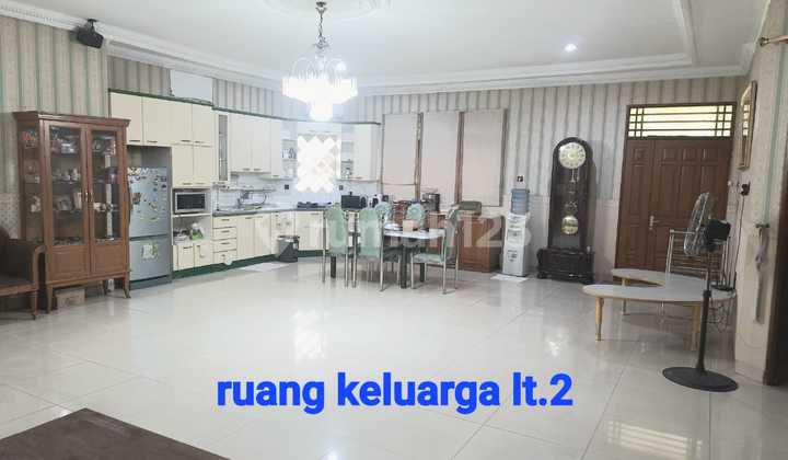 Rumah 2 Lantai 27X15m² Bagus SHM Sunter, Jakarta Utara Rumah 2 Lantai 27X15m² Bagus SHM Sunter, Jakarta Utara