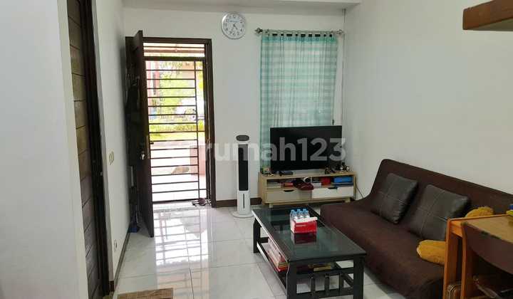 6052-Ju for Sale House in Lippo Karawaci with SHM 2
