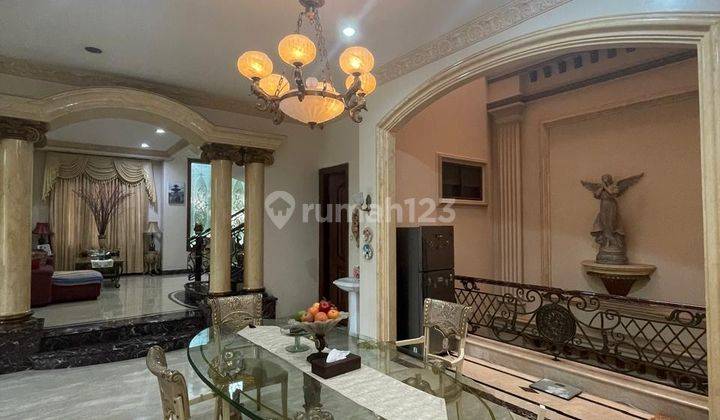 Rumah 2 Lantai Bagus Semi Furnished SHM di Sunter, Jakarta Utara 2