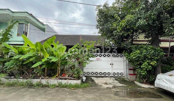 5992-Lu di di Jual Rumah Tua Disunter Podomoro