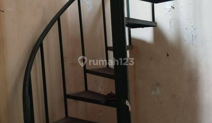 Rumah 2 Lantai SHM di Grogol Petamburan, Jakarta Barat 2