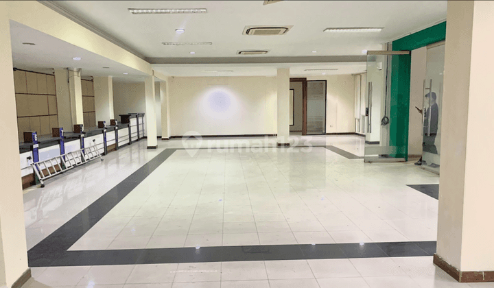 Ruko 3 Lt Mainroad Lengkong Malabar Untuk Kantor, Ruang Usaha