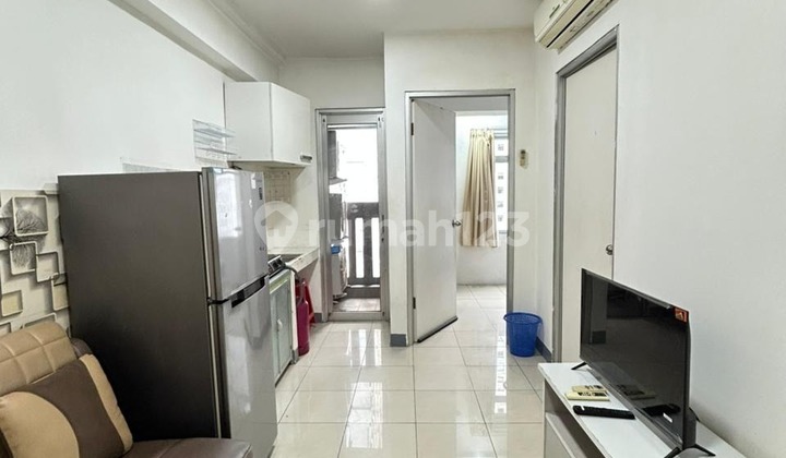 Green Bay Pluit Apartment 2BR Fully Furnished with Pool View, Superb!