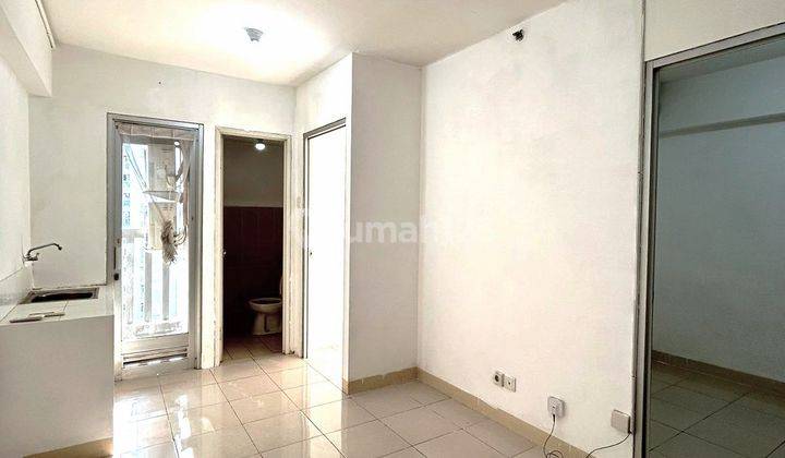 Apartemen Green Bay 2BR Unfurnished View Pool 1