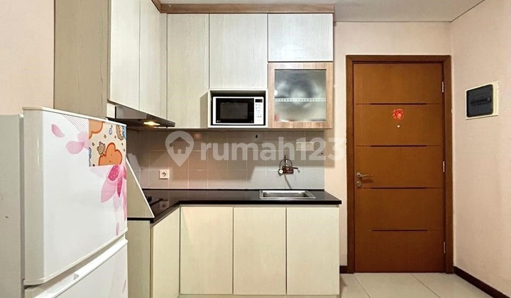 Condominium Green Bay Pluit 2 BR Full Furnished View Laut  2