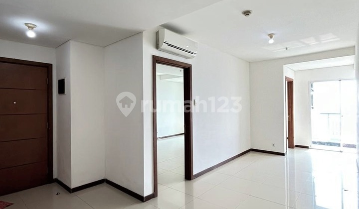 Green Bay Pluit Condominium 2BR Unfurnished with Awesome Sea View!!
