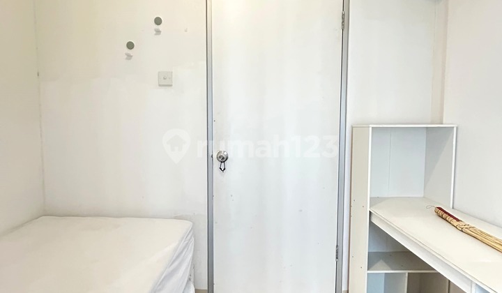 Apartemen Green Bay Pluit 2BR Semi Furnished View Garden Apartemen Green Bay Pluit 2BR Semi Furnished View Garden