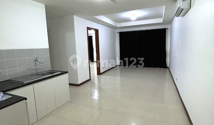 Green Bay Pluit Condominium 2BR Unfurnished with Sea & City View, You Know!