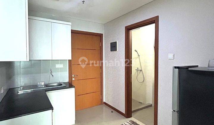 Condominium Green Bay Pluit 1BR Ful Furnished View City  2