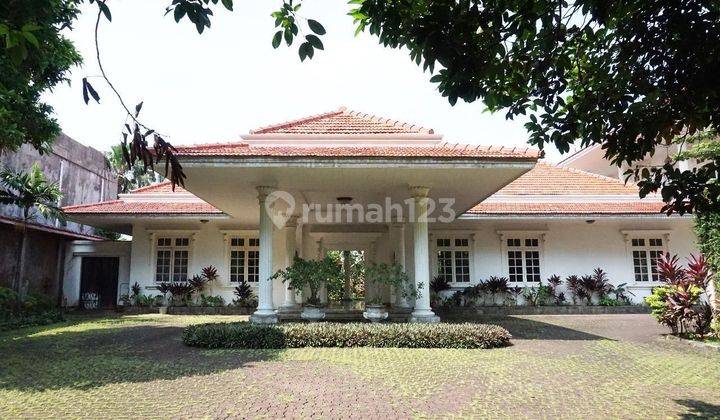 Rumah Lama Terawat Asri Sejuk 2 Lantai Shm Butuh Renovasi Rumah Utara 1