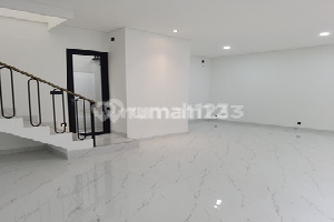 Rumah Baru Minimalis Modern bisa KPR di Camar Bintaro 2