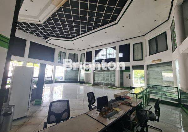 GEDUNG PERKANTORAN ATAU SHOWROOM DI JALAN RAYA BESAR DI SEMARANG BARAT 1