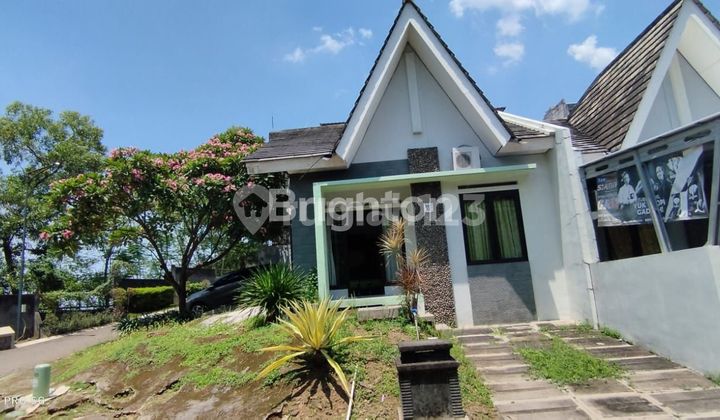 JUAL SEWA RUMAH DI THE HILL TAMANSARI SIAP PAKAI FURNISH 1
