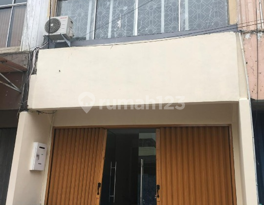 For Rent Ruko Cempaka Putih, Strategic Location, Size 4.5X18 Meters, Code: 21470 Ha 1