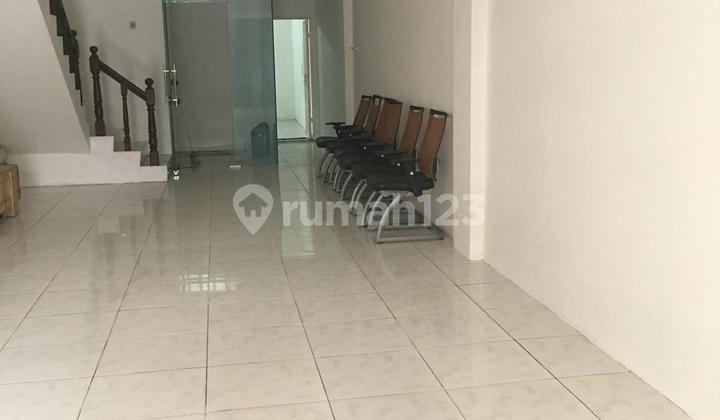 For Rent, Cempaka Putih Shop House, Strategic Location, Size 4.5x18 Meters, Code: 21470 Ha 2