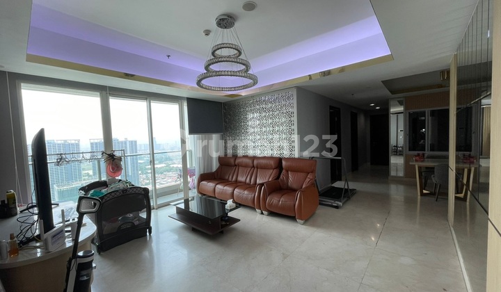   Apartemen Dijual The Kensington Royal Suites, Full Furnish, Luas 148,8 Meter, Kode :21433 Br