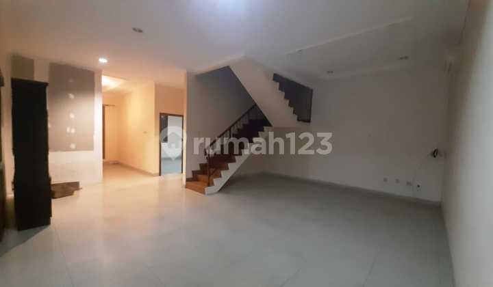 Dijual Rumah Sunter, Luas 10X18 Meter, Kode :21507 Si 2