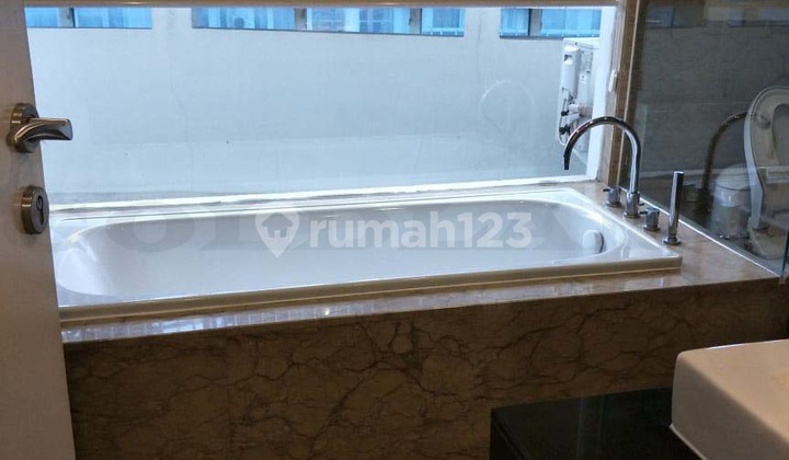 Apartemen Dijual The Royale Springhill, Luas 196 Meter, Kode 11148 Js 2