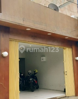 Ruko Disewa Hayam Wuruk, Strategis, Luas 5x26 Meter, Kode 21310 Wb Ruko Disewa Hayam Wuruk, Strategis, Luas 5x26 Meter, Kode 21310 Wb