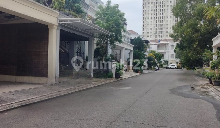 For Sale Sunter House, Furnished, Area 8X18 Meters, Code:21530 Br 2
