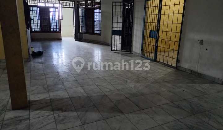 Shop House for Sale in Cikampek, Strategic Location, Area 610 Meters, Code: 21443 Bn Shop House for Sale in Cikampek, Strategic Location, Area 610 Meters, Code: 21443 Bn