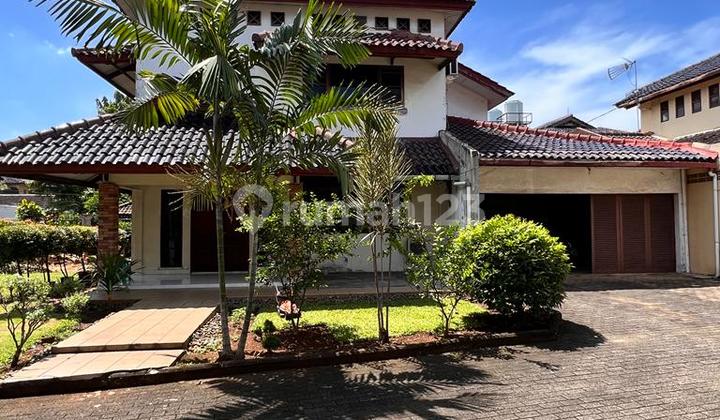 Charming House in a Comfortable Environment in Cilandak Near Citos