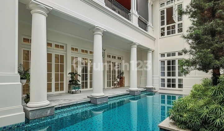 Rumah Mewah Komplek Dutabesar Dan Petinggi Di Pusat Bisnis 