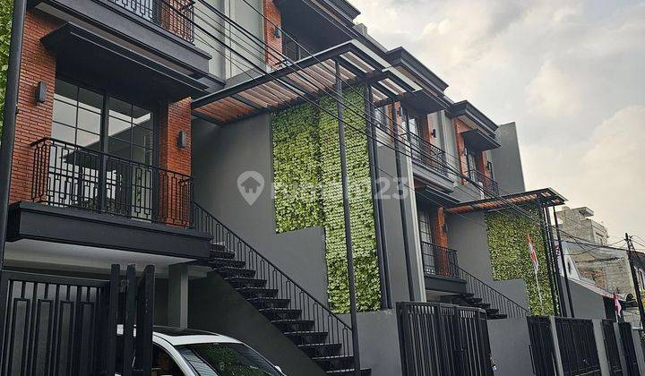 Cilandak Belakang Citos, Rumah 2.5 Lantai Baru Unfurnished SHM Jakarta Selatan 1