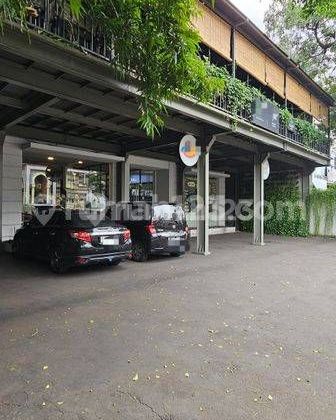 Kemang Raya commercial unit is suitable for business.