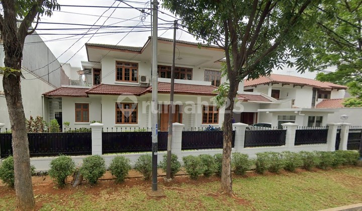 Kebayoran Baru Rumah Asri Teduh Area Sangat Tenang Tirtayasa 