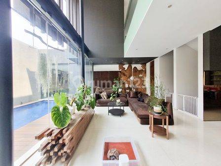 RUMAH MODERN NAN CANTIK KARYA NATANEKA DI KEBAYORAN BARU 2