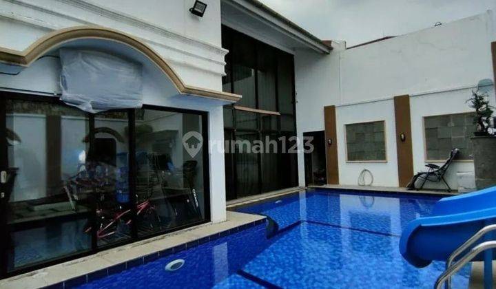 Cempaka Putih - Rumah klasik megah kondisi rapi lingkungan bersih 2