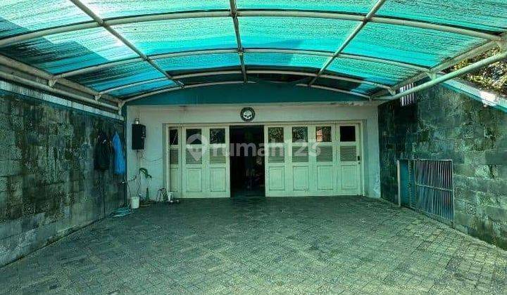 Pondok Indah -Rumah Klasik Lokasi Nyaman Dan Tenang 2